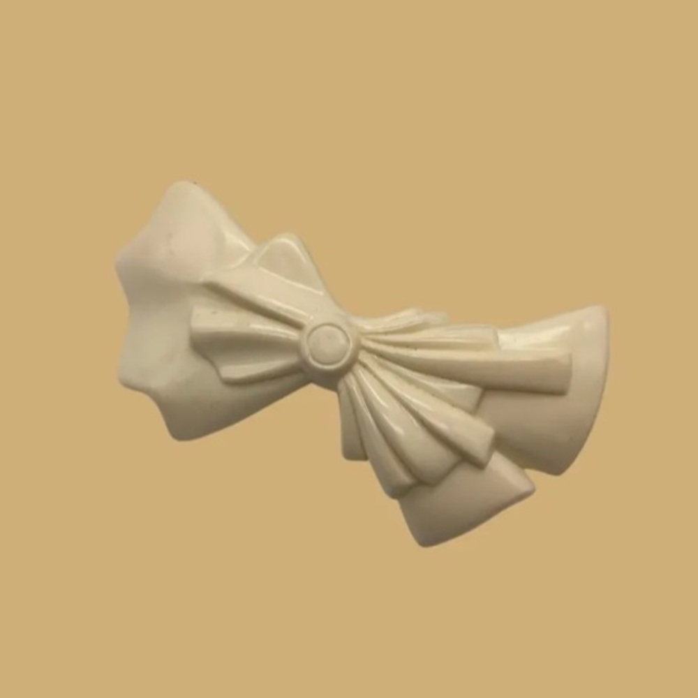 VTG French Barrette Made in France Buttercream Bow Hair Clip